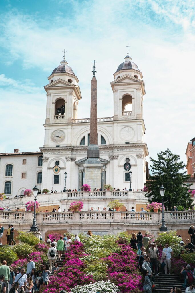  Piazza di Spagna and Spanish Steps