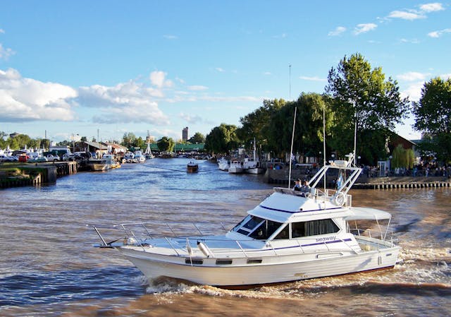 Tigre or Colonia del Sacramento